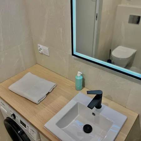 4summer Golden Hour Parking 코워브제크