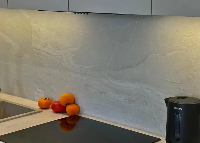 4summer Golden Hour Parking Апартаменты *